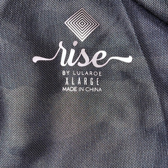 NWOT WIND BREAKER JACKET - Picture 10 of 13